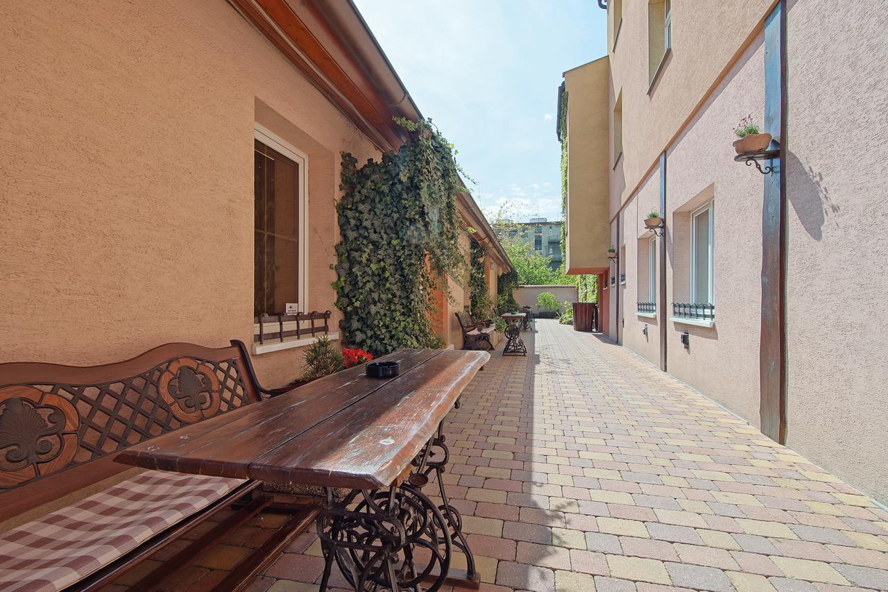 Penzion U Parohace Prostejov Luaran gambar